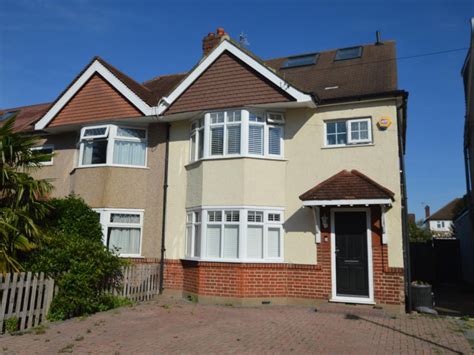 5 Bed Semi Detached House For Sale In Whitton Waye Whitton Hounslow