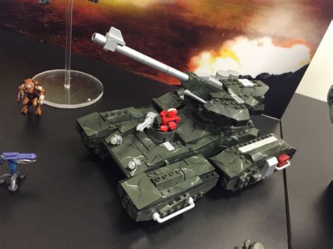 Halo 5 Mega Bloks UNSC Tank New York Toy Fair 2015 - Halo Toy News