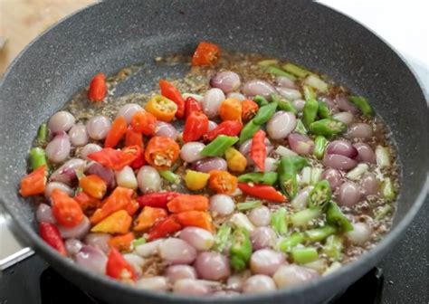 Resep Oseng Bawang Viral Simpel Tapi Bikin Nambah Nasi