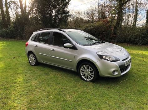 Renault Clio DYNAMIQUE TOMTOM DCI 1 5 5dr Small Estate Car SPORTS