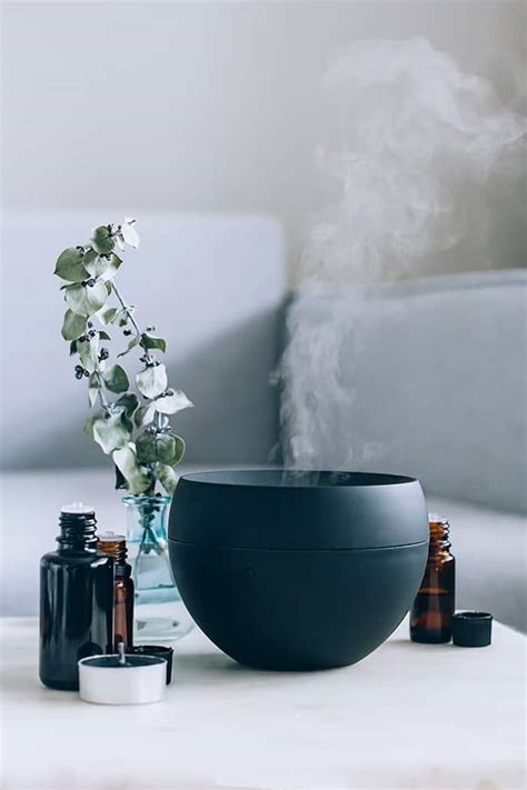 11 Essential Oil Diffuser Blends for Immunity Support | Hello Glow