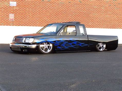 Sell Used 1999 Nissan Frontier Custom Bagged Bodydrop Show Truck Mini