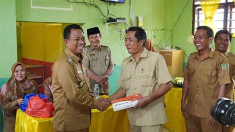 Kunjungi Sdn Wabup Rohil Sulaiman Azhar Berbagi Kisah Saat