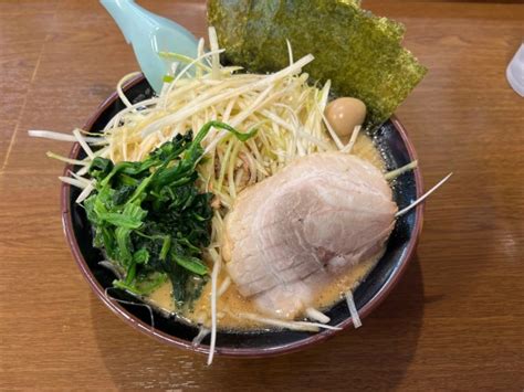 『ネギラーメン』横浜家系ラーメンとりとんのレビュー ラーメンデータベース