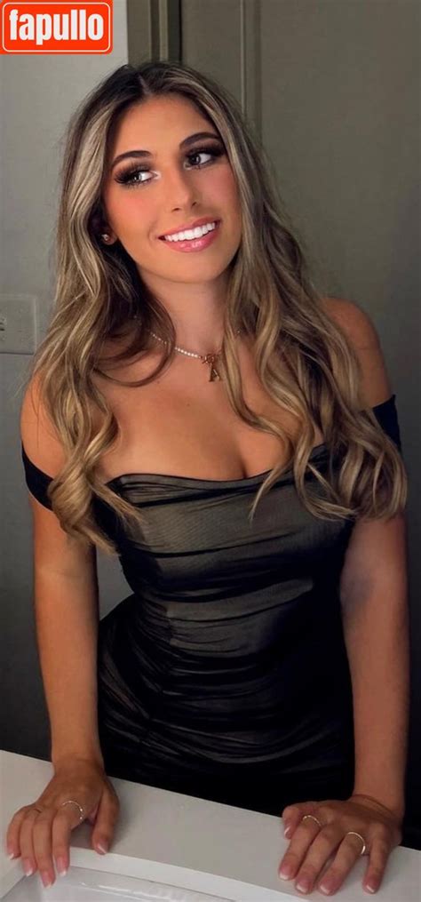Allison Rossillo Vallerand Allisonvallerand Nude Photo 1 Fapullo