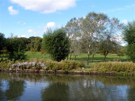 Canal Bank Robin Webster Geograph Britain And Ireland