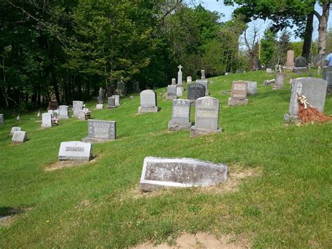 Sacred Heart Cemetery In Barrytown New York Find A Grave Begraafplaats