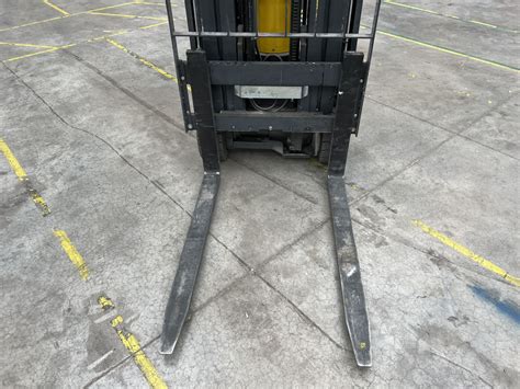 Aislemaster 20she Narrow Aisle Articulating Forklift Truck S No 63506 2021 Hours 94 6 Maxi