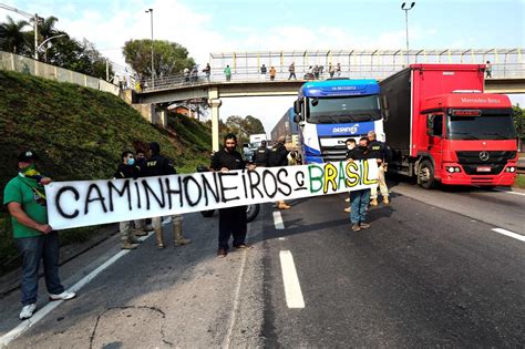 Caminhoneiros V O Fazer Greve Em Brasil Do Trecho