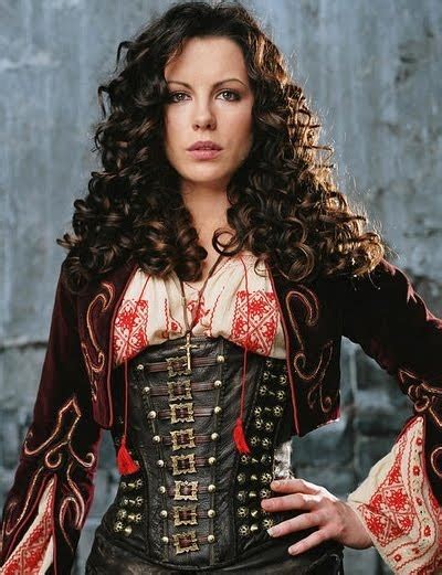 Forbidden Forest: Movie Costume Kate Beckinsale Van Helsing