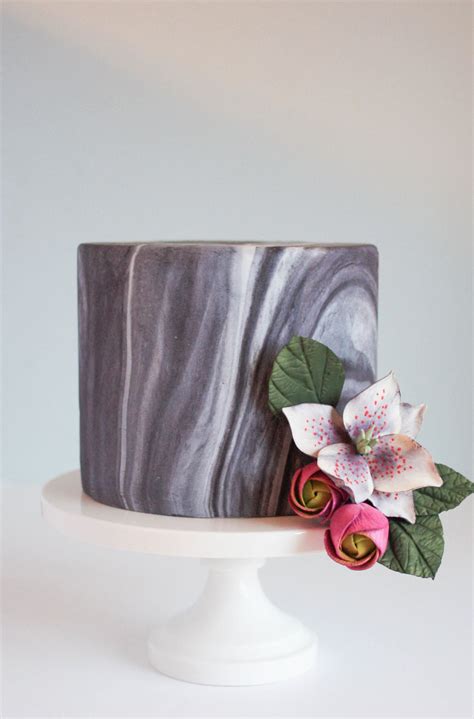 How To Marble Fondant With Ease Craftsy