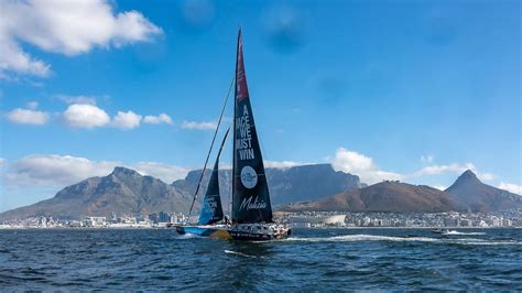 Hamburg Schleswig Holstein Riss Im Mast Team Malizia Vor Schwerer