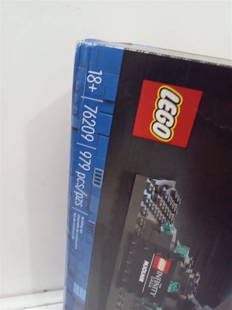 979PC LEGO MARVEL INFINITY SAGA THOR King Of The North Auction