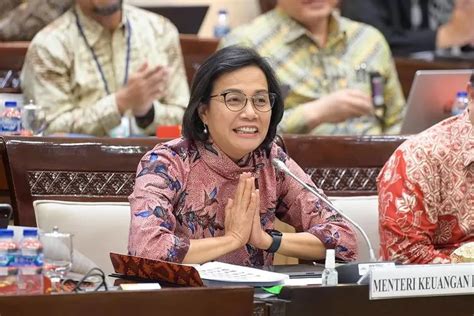 Sri Mulyani Setujui Uang Pulsa Rp600 Ribu Perbulan Plus 3 Tunjangan