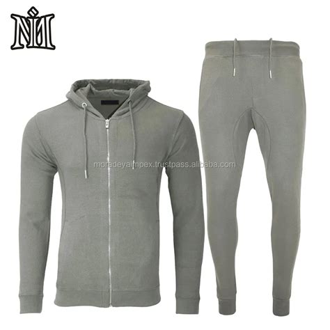 New Brand In Pakistan Designer Warm Suit Men Winter Sportswear Mens