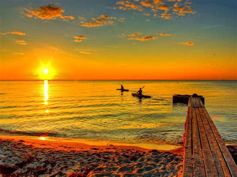 Hd Sunrise Wallpapers Top Free Hd Sunrise Backgrounds Wallpaperaccess