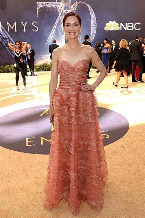 2018 Emmys Red Carpet Photos Ellie Kemper Floral Gown Strapless