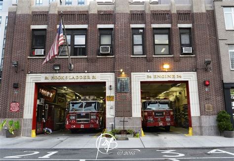 E34 L21 Hells Kitchen Manhattan Fdny Firehouse House Fire Fire Station