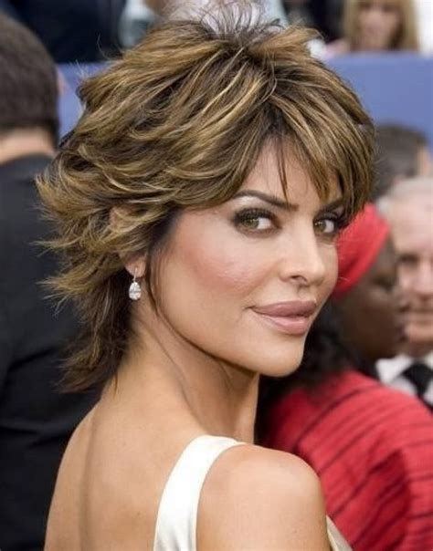 Lisa Rinna Short Shag Hairstyles Short Shag Haircuts Short Hair With