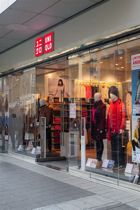 Uniqlo