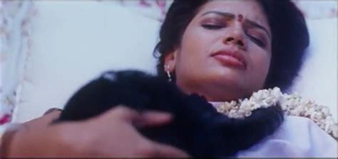 Hot Sensual First Night Scene Malayalam Aunties Kannada Aunties Gallery