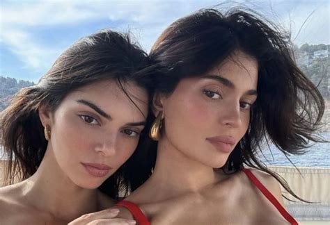 Las fabulosas vacaciones de Kylie y Kendall Jenner en España