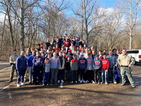 Brentwood Academy Volunteers at Radnor Lake - Friends of Radnor Lake