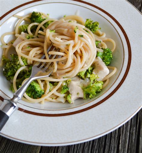 Chicken Broccoli Pasta Alfredo Bigoven