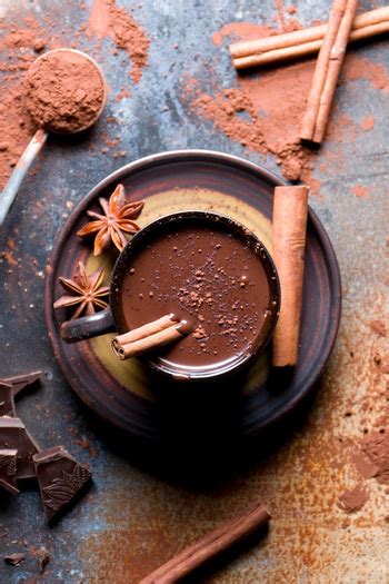 Reddi Wip S New Swiss Miss Hot Cocoa Whipped Cream Is Meant To Be Eaten Straight From The Can