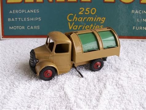 Dinky Toys 1 43 Bedford Refuse Wagon Ref 252 Catawiki