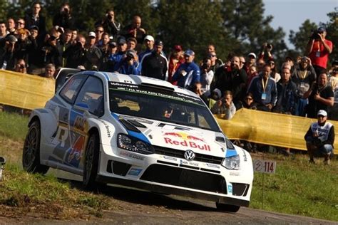 Wrc Ogier Se Acerca Al T Tulo En Espa A Autohebdo