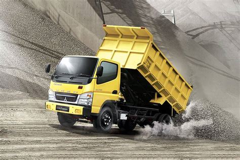 Mitsubishi Canter Fe Shdx Harga Otr Promo Januari Spesifikasi