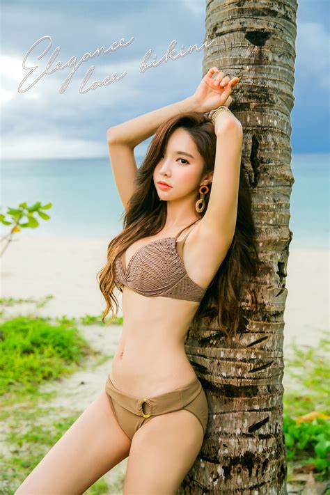 Park Soo Yeon Model Korean Fashion Bikini Set Jan 2018 1