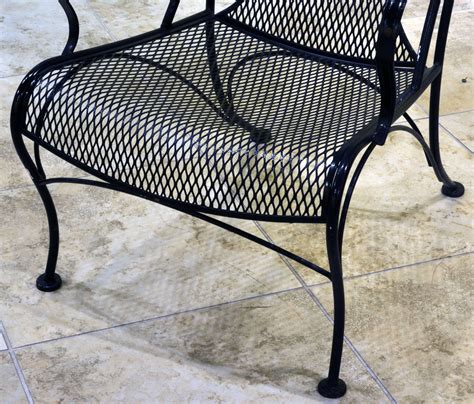 Creating The Perfect Patio With Wrought Iron Chairs