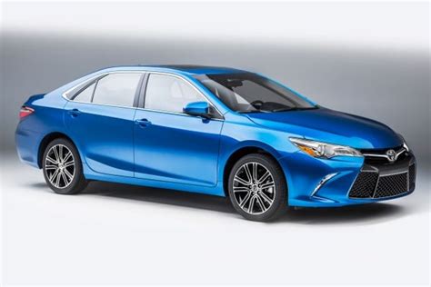 Used 2016 Toyota Camry Consumer Reviews 147 Car Reviews Edmunds