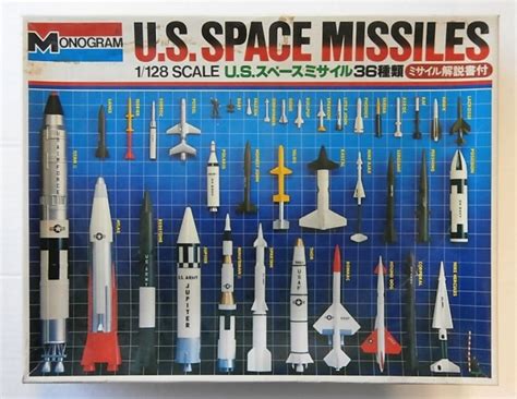 Monogram 37016 Us Space Missiles 1128 Military Model Kit