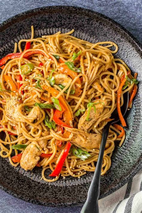 Chicken Lo Mein Recipe VIDEO Valentina S Corner