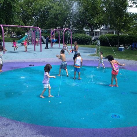 Caledoniaroessler Park Playground In Perth Amboy