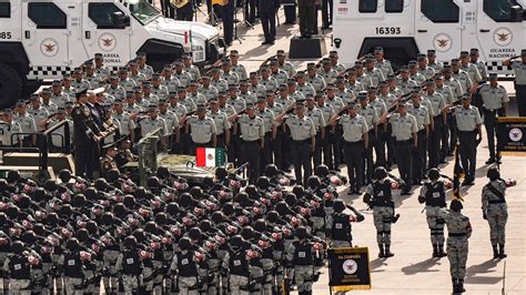 Desfile cívico militar 212 años del Grito de Independencia YouTube