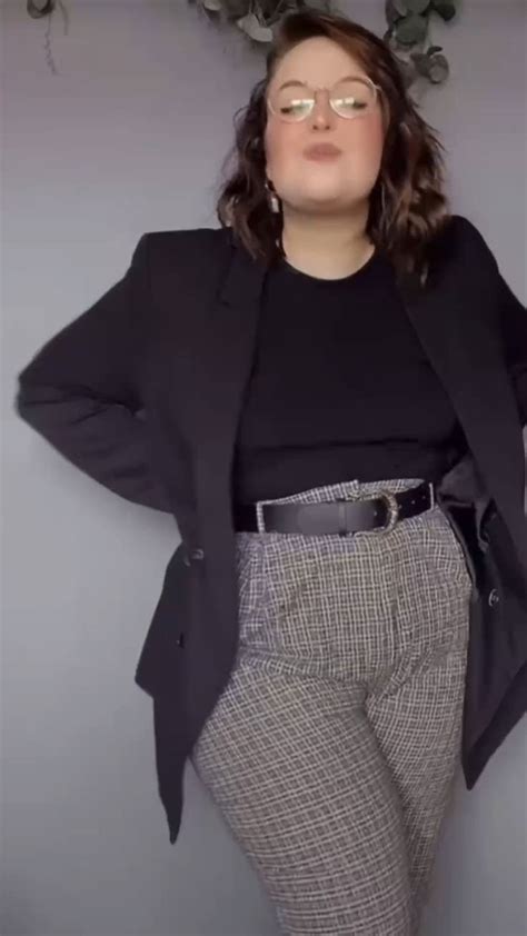 Fall Street Style Autumn Outfit Inspo Business Chic Plus Size