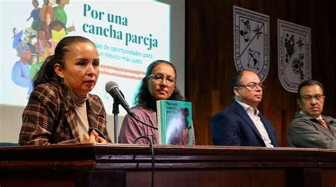 Noticiero Panorama Queretano Presentan Libro Sobre Igualdad De