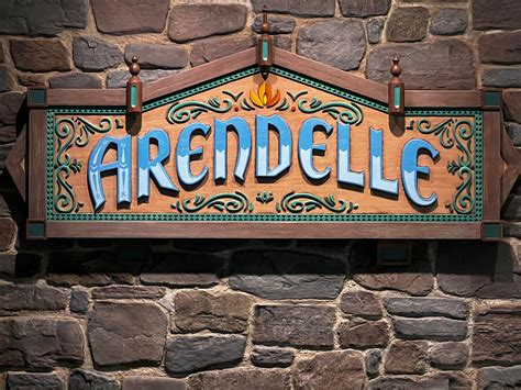 First Look Arendelle A Frozen Dining Adventure Aboard The Disney Wish