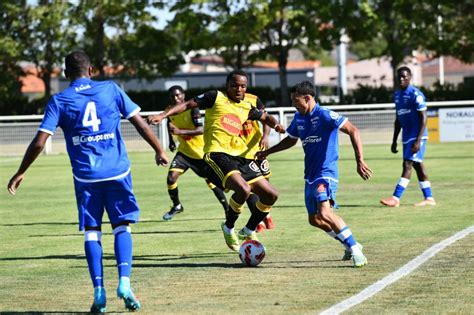 Mercato Anciens Mickaël Hervé signe à Louhans Cuiseaux N2 Les