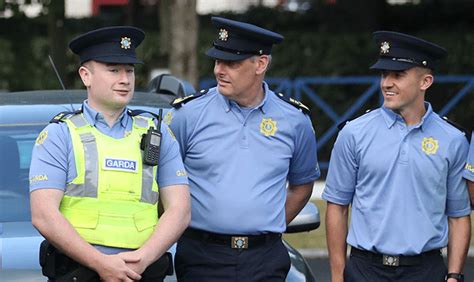 GARDAÍ SOLVE CRIME SHOCK - The Phoenix Magazine