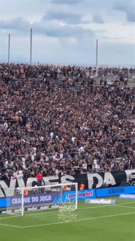 Torcida Corinthiana Protesta E Exige Demiss O De Mano Ap S Derrota