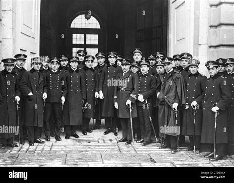 Royal Naval School Hi Res Stock Photography And Images Alamy