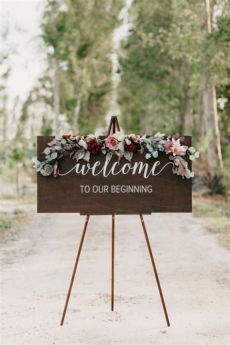 wedding welcome sign ideas with floral - EmmaLovesWeddings