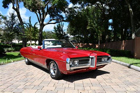 1969 Pontiac Bonneville Primo Classics International Llc