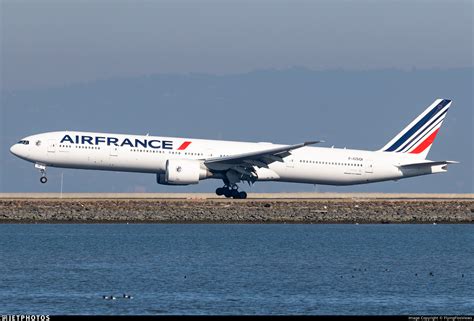 F GSQI Boeing 777 328ER Air France FlyingFlosViews JetPhotos