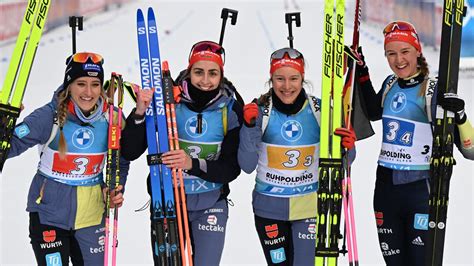 Deutsche Biathletinnen stürmen in Ruhpolding auf das Staffelpodest